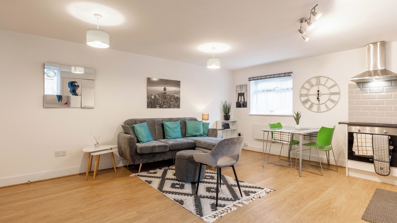 Photo of Livingroom in Chadwell
