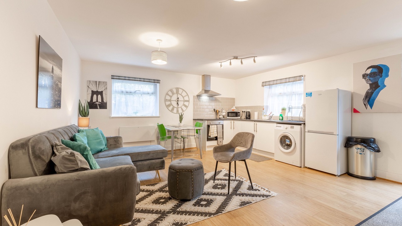 Photo of Livingroom in Chadwell