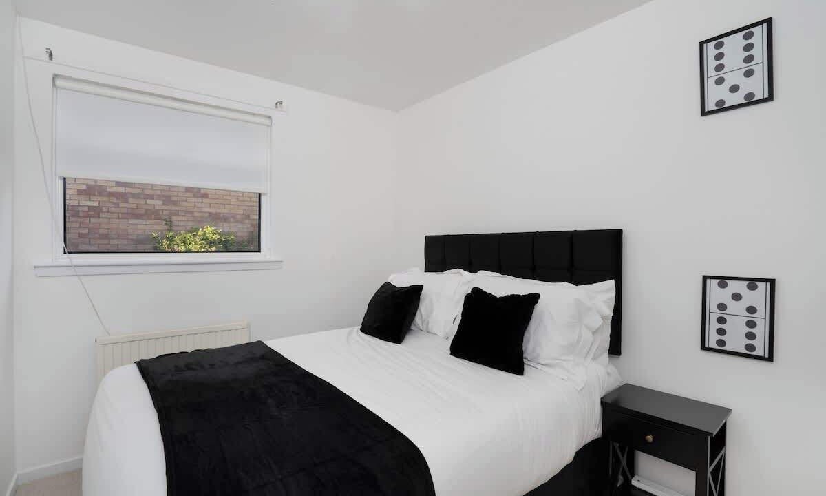 Photo of Bedroom in Cumbernauld