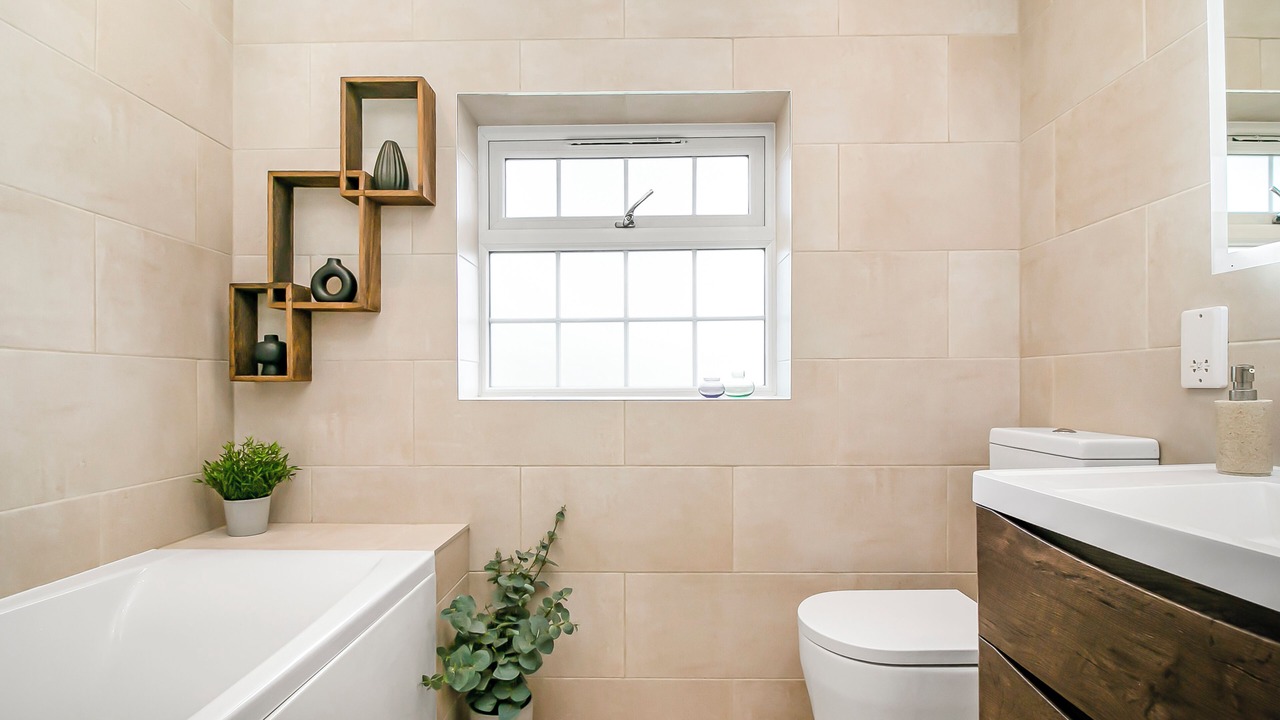 Photo of Bathroom in Borehamwood