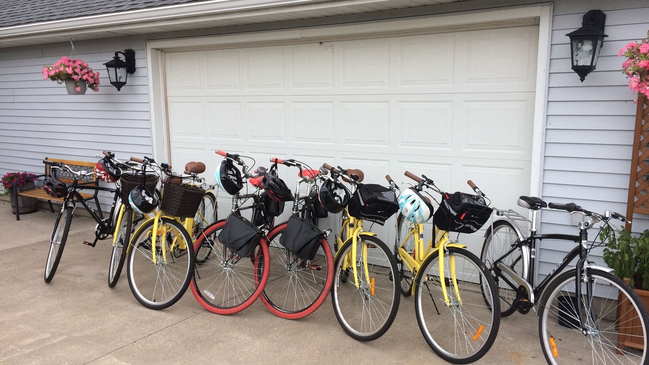 Photo of Others in Virgil