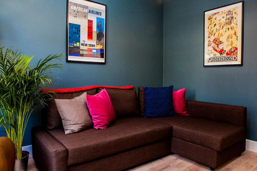 Photo of Livingroom in Newham