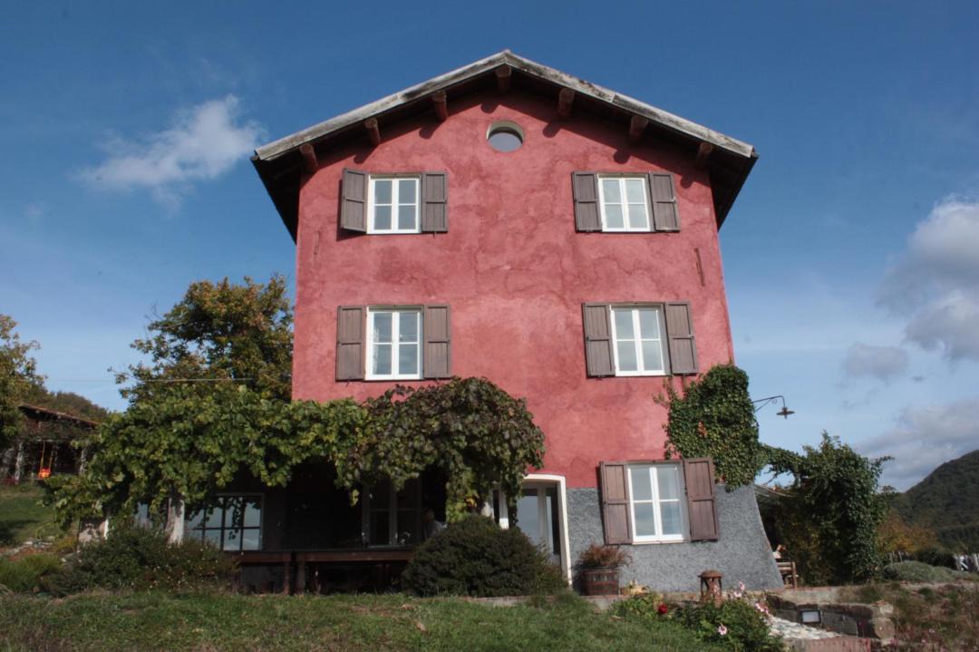 Photo of Buildings in Busalla