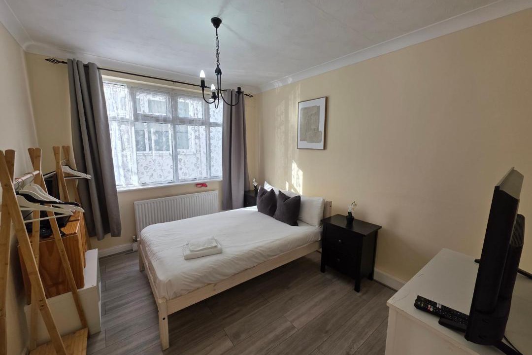 Photo of Bedroom in Harold Wood