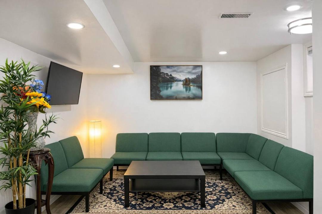 Photo of Livingroom in Scarborough