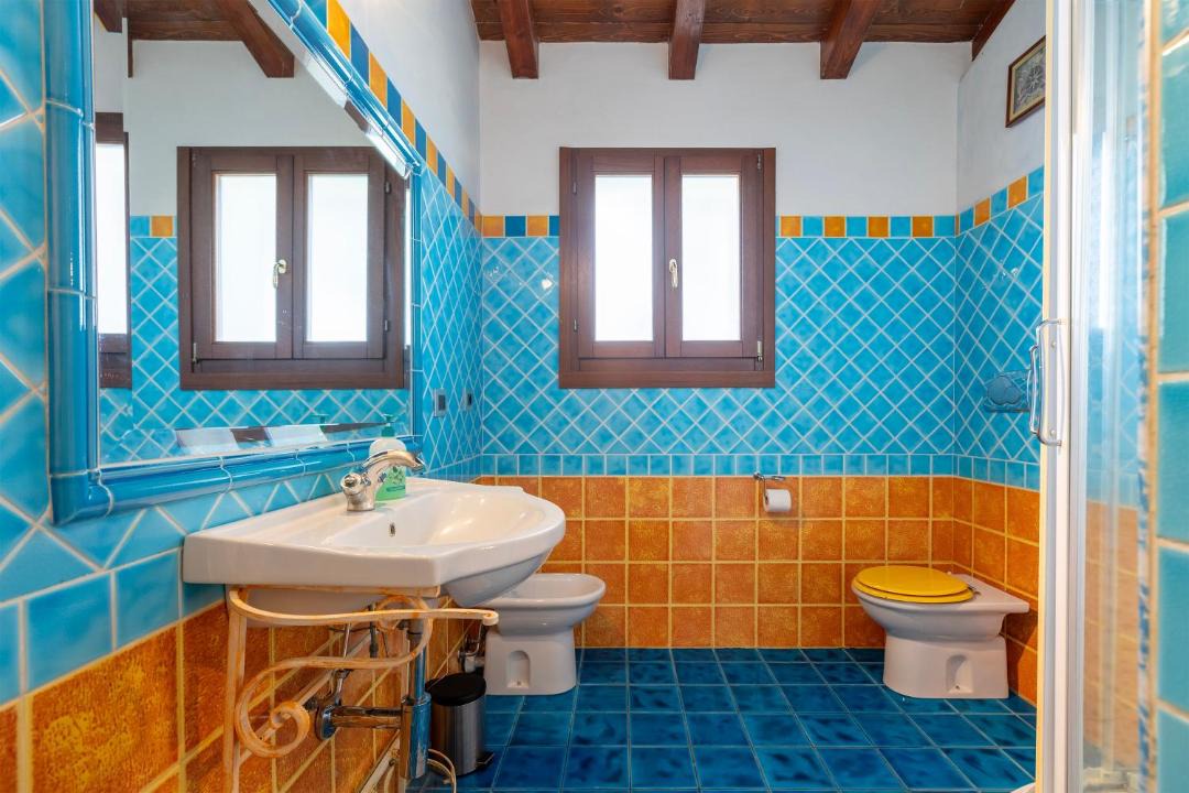 Photo of Bathroom in Tergu