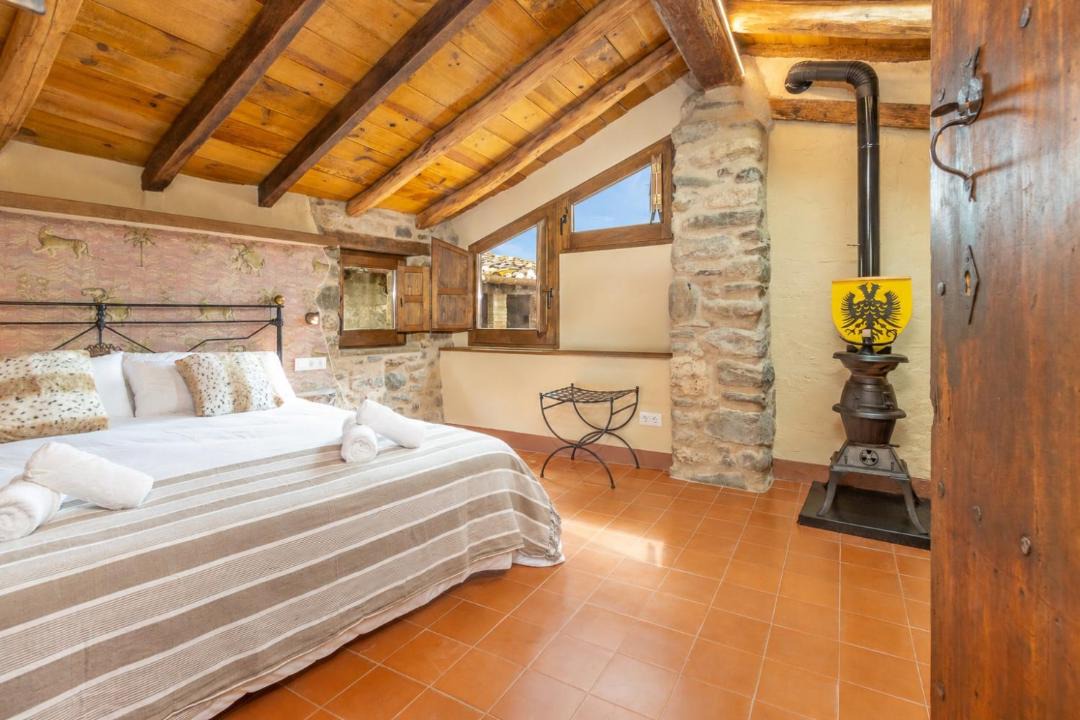 Photo of Bedroom in Besalu