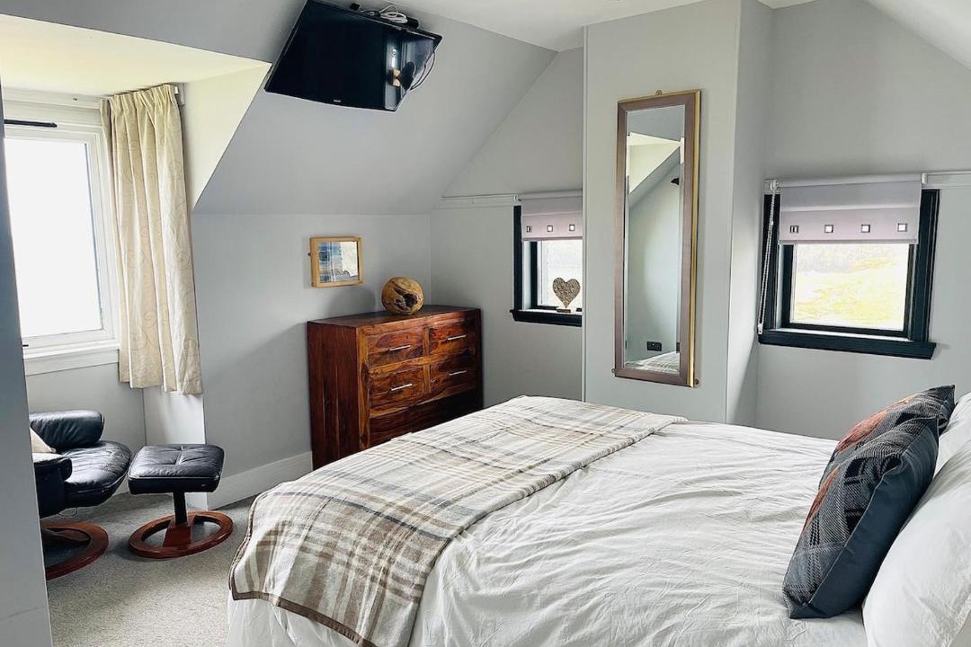 Photo of Bedroom in Sangomore