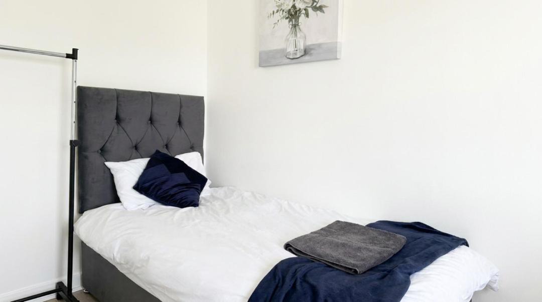 Photo of Bedroom in Cardonald