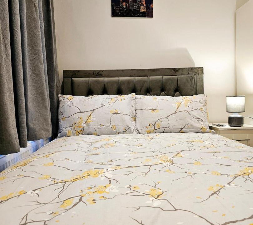 Photo of Bedroom in Newham