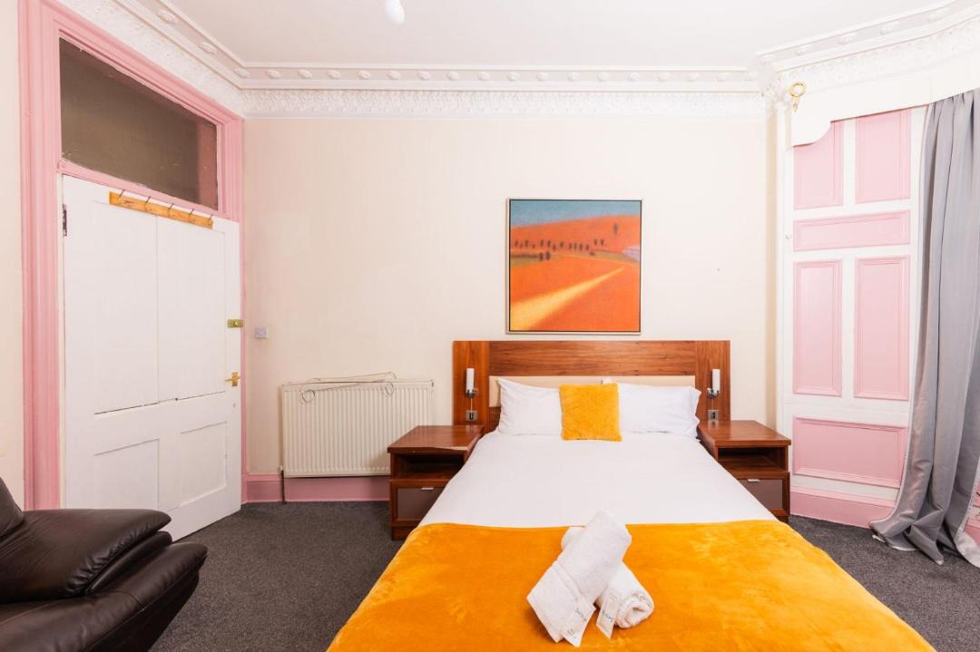 Photo of Bedroom in Leith