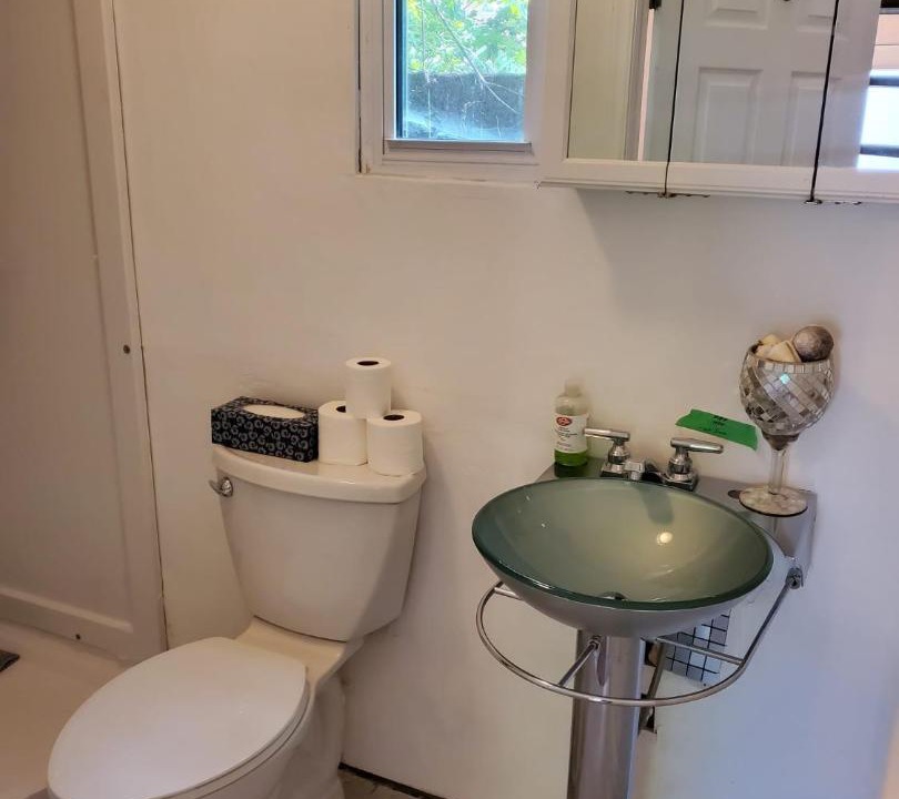 Photo of Bathroom in Niagara Falls