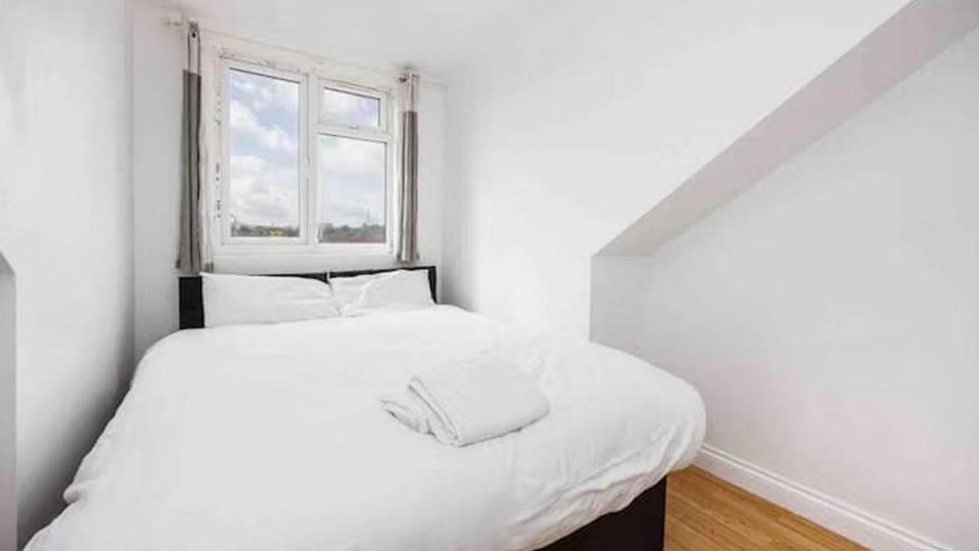 Photo of Bedroom in East Ham South