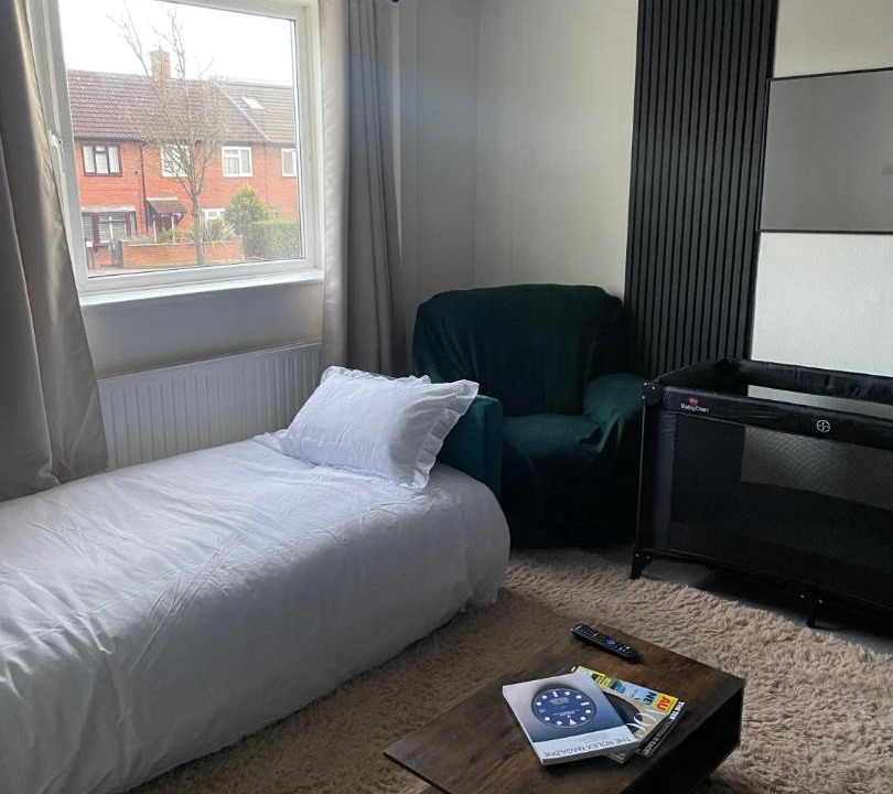 Photo of Bedroom in Hainault