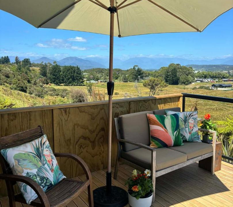 Photo of Patio Balcony in Hokitika