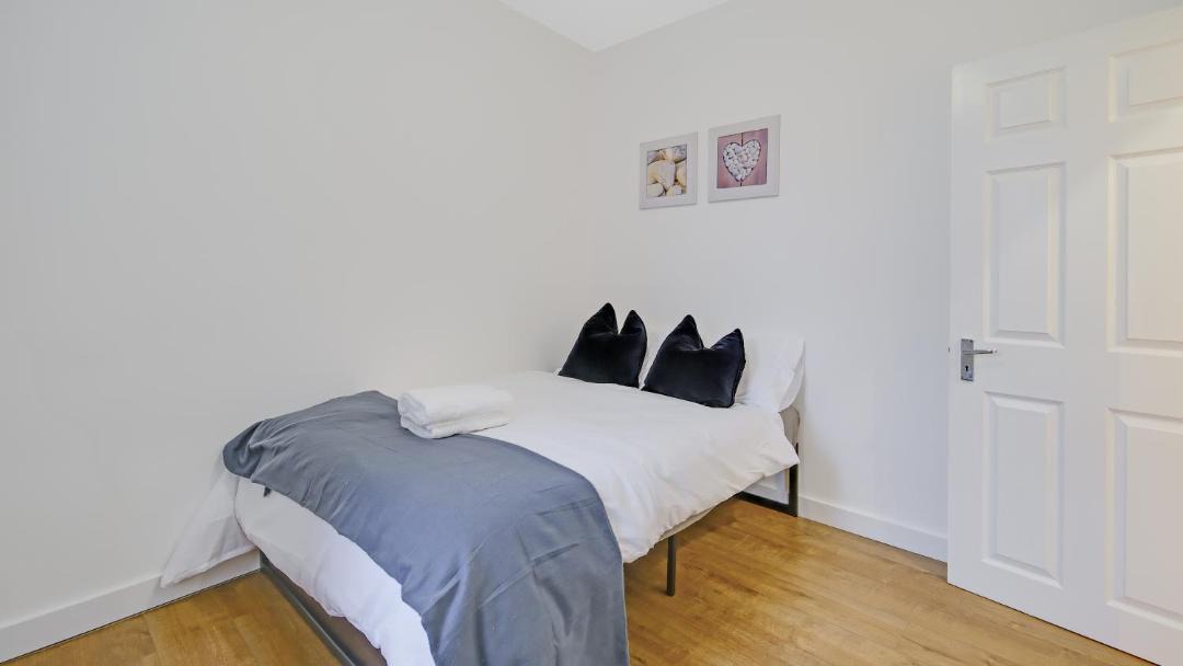 Photo of Bedroom in Canning Town North