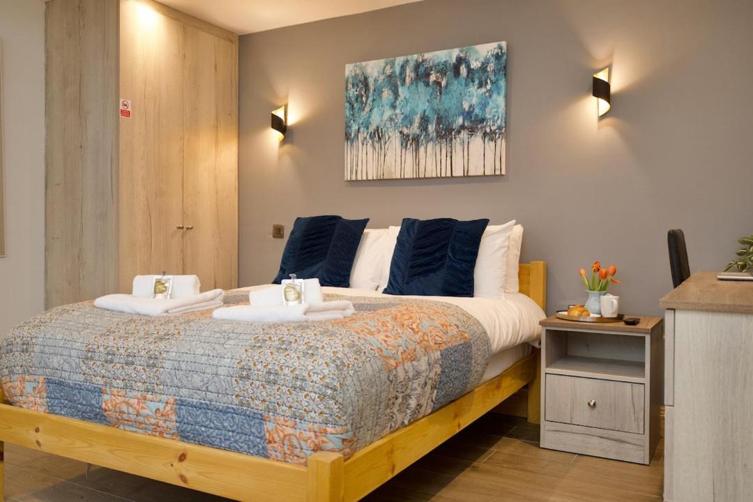 Photo of Bedroom in Weston on Trent