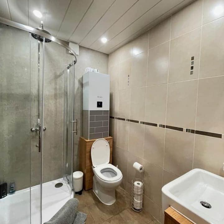 Photo of Bathroom in Drymen