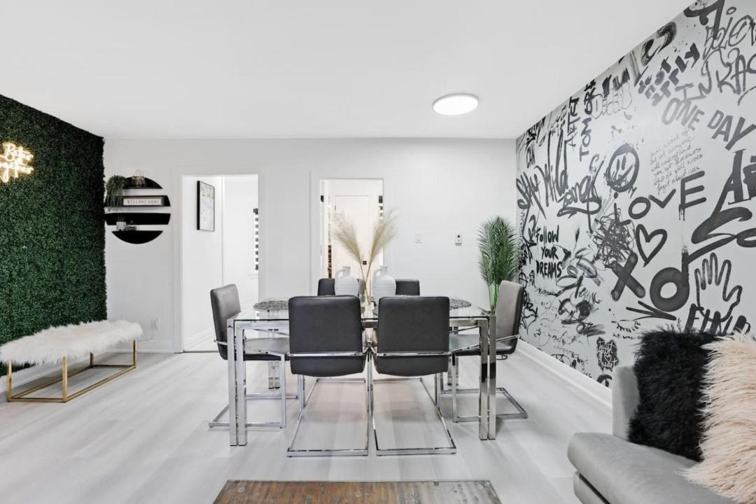 Photo of Livingroom in Chippawa