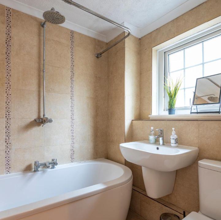 Photo of Bathroom in Shadwell