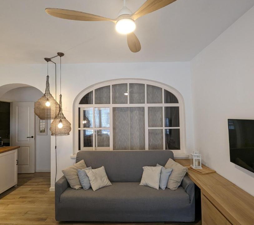 Photo of Livingroom in Tamariu