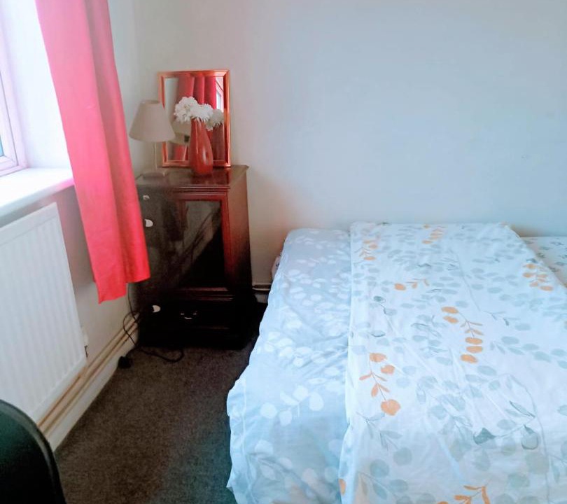 Photo of Bedroom in Elm Park