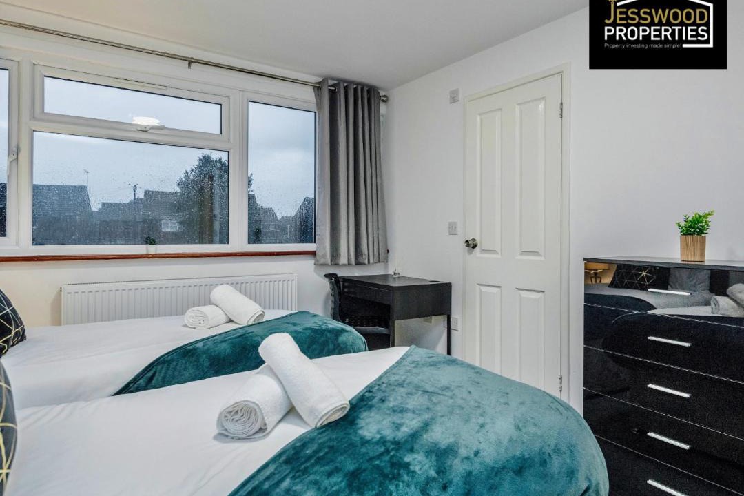 Photo of Bedroom in Tea Green