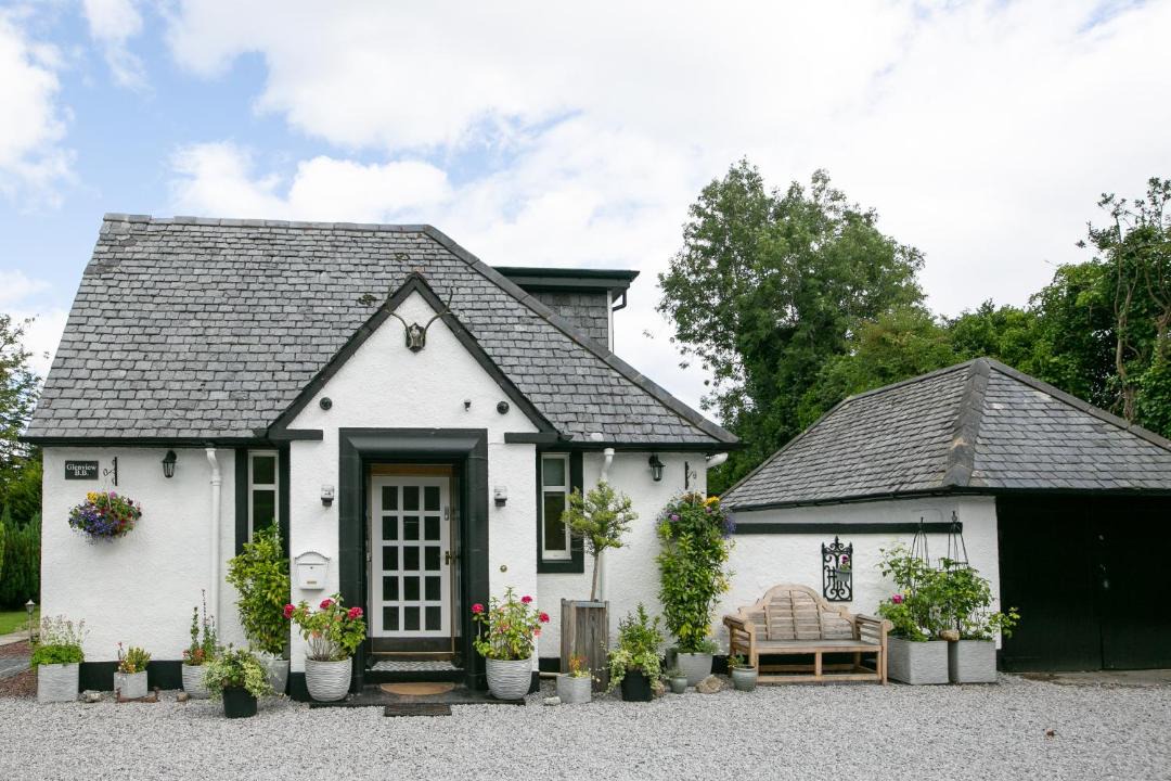 Photo of Others in Luss