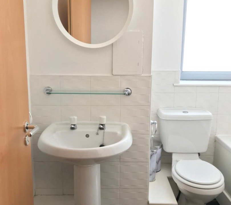 Photo of Bathroom in City Centre Glasgow