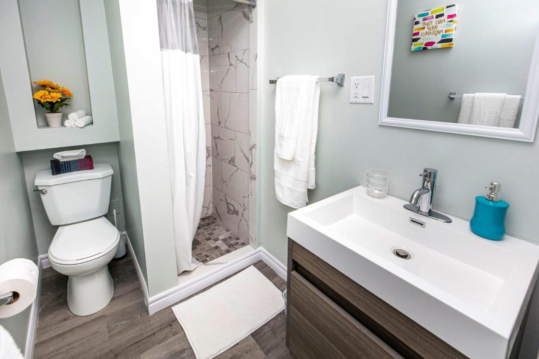 Photo of Bathroom in Lowertown