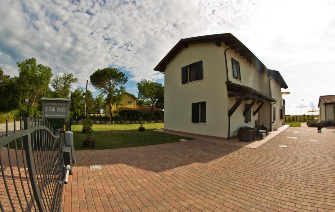 Photo of Others in Lido di Dante