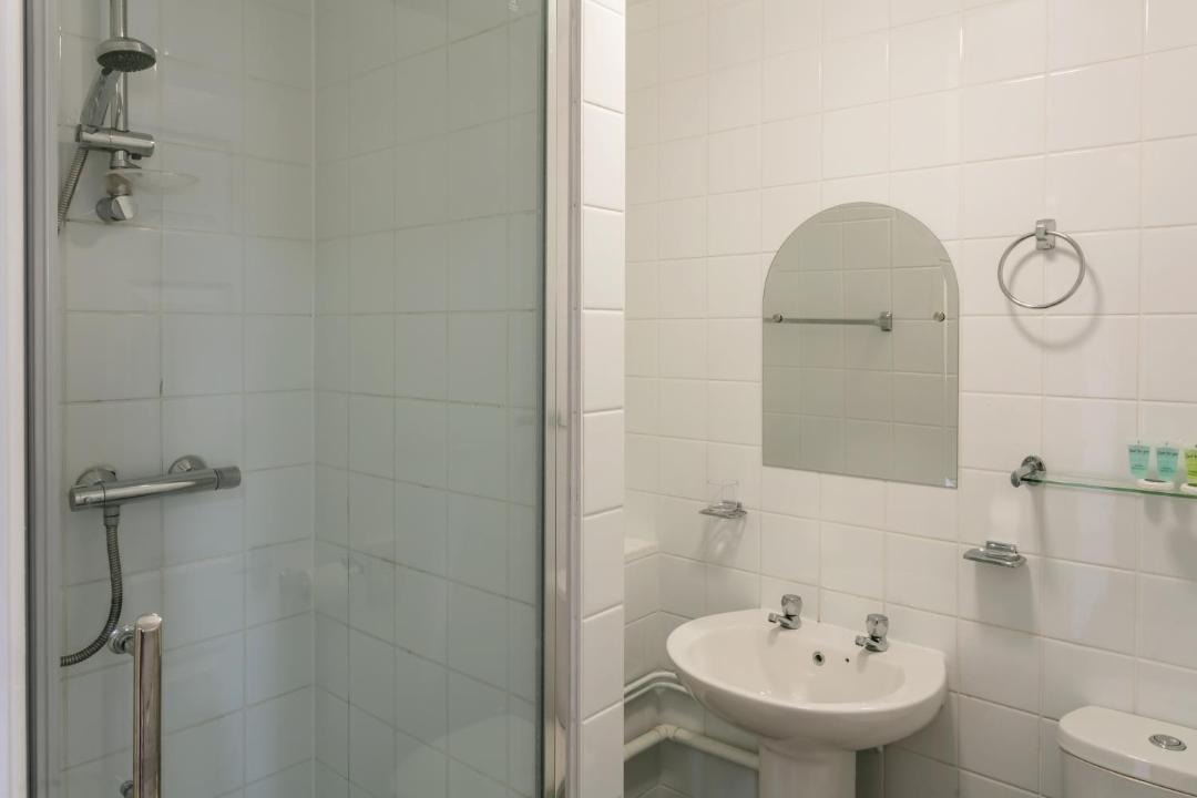Photo of Others in Harlow