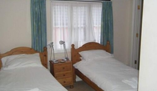 Twin Room, Ensuite