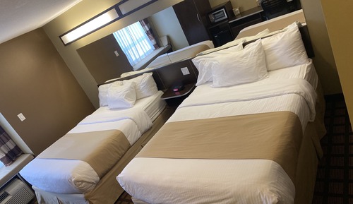 Standard Room, 2 Queen Beds, Non Smoking