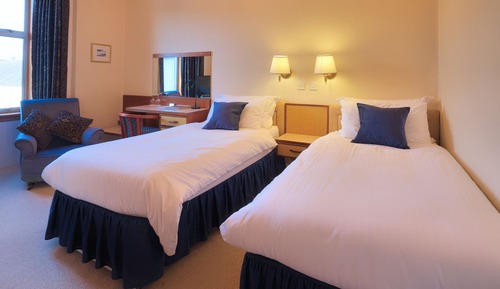 En Suite Twin Room (Shower only)