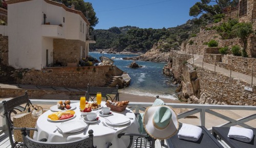 Double room, sea / beach view