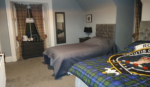 Family Room, Ensuite