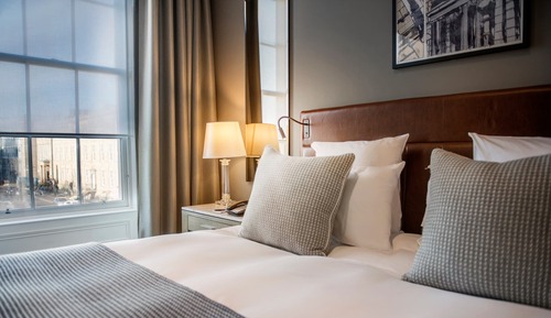 The Townhouse Suite