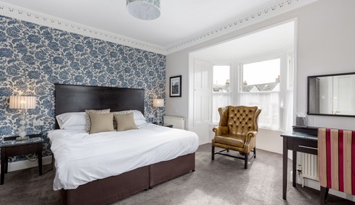 Superior Suite, Ensuite, Garden View