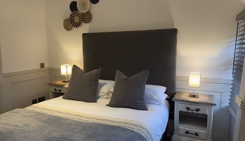 Standard Double Room, Ensuite