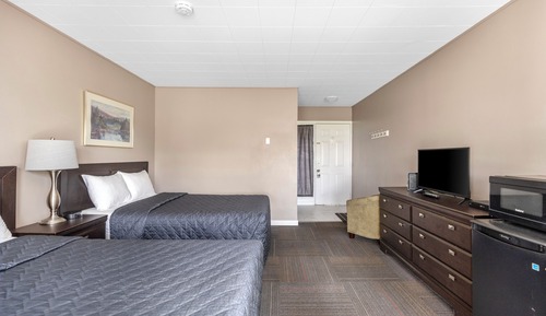 Double Room, 2 Double Beds ( No pets allowed)