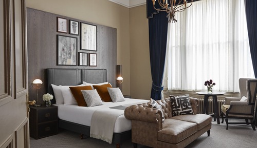 Suite, 1 King Bed (Townhouse)