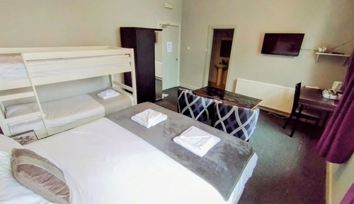 Standard Family Room for 4