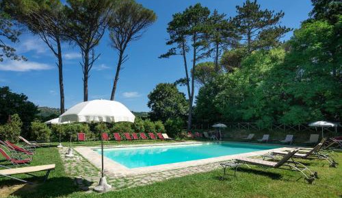 Villa with Garden View