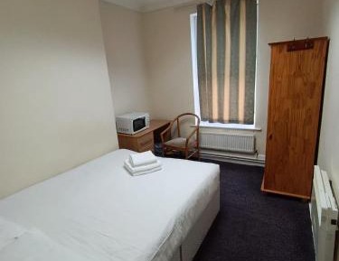 Double Room with Shared Bathroom