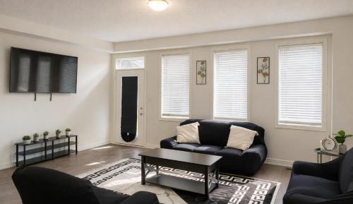 Three-Bedroom Townhouse