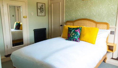 Deluxe Double Room with Bath