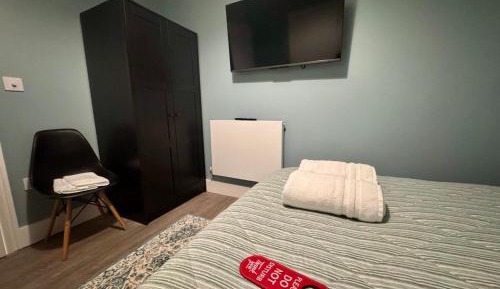 Double Room with Private Bathroom