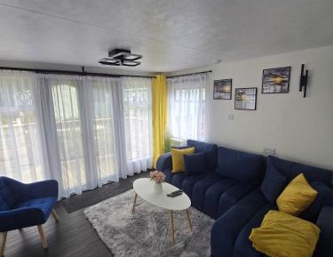 Three-Bedroom Vacation Home 