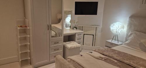 King Room with Garden View